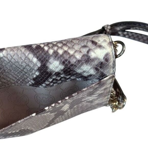 Michael Kors Jet Set Travel Crossbody Phone Handbag Snakeskin Embossed Leather - Picture 6 of 14
